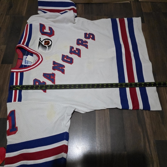 Vintage CCM Cosby New York Rangers Mark Messier 11 Jersey Mens 48 - Picture 9 of 12
